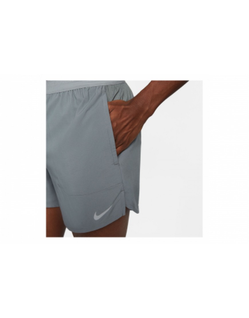 Vêtements Bas Running Running Short Nike Dri-Fit Stride Gris LD25288